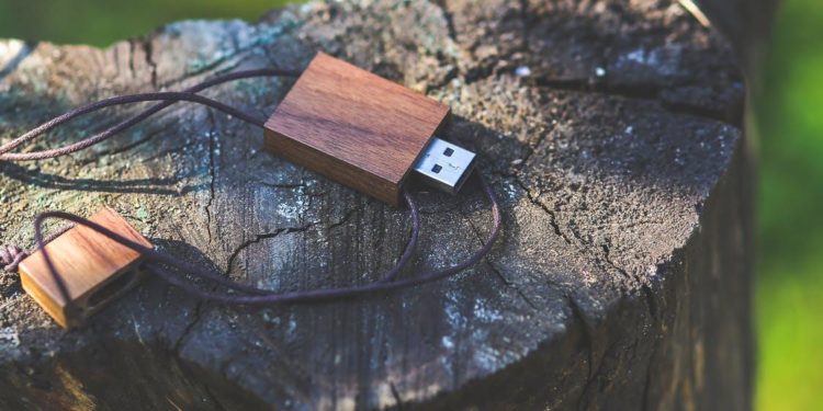 Wooden USB flash drive